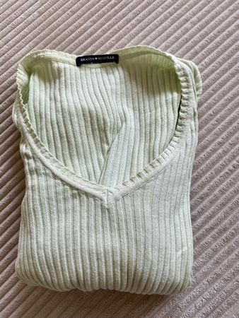 Brandy Melville Pullover Sweatshirt Crop Gerippt Mintgrün