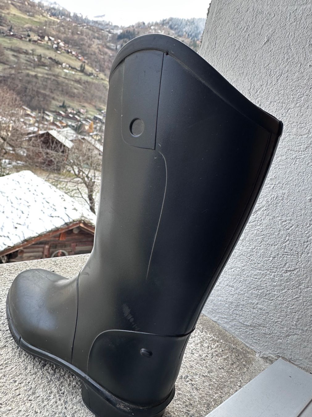 Decathlon Scarpe per ragazzi: Bottes en caoutchouc - taille 27 – Usato da Le Châble VS venduto da 027_aymon 3