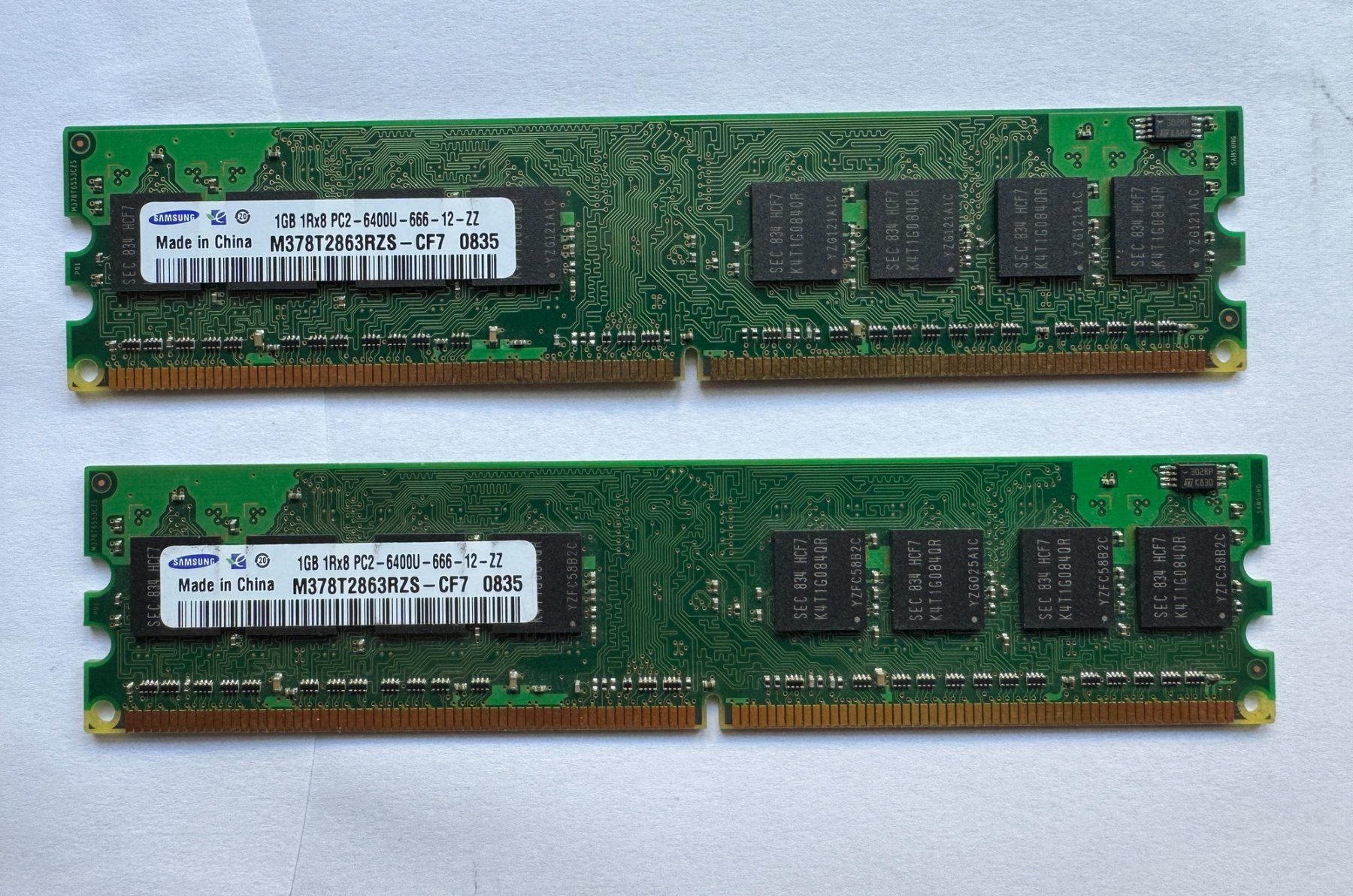 Samsung Memoria / RAM: 2St DDR RAM 1 GB – Usato da Uhwiesen venduto da sepp357