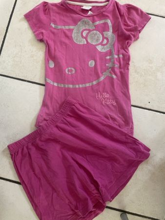 Hello Kitty Pyjama, Grösse 134/140
