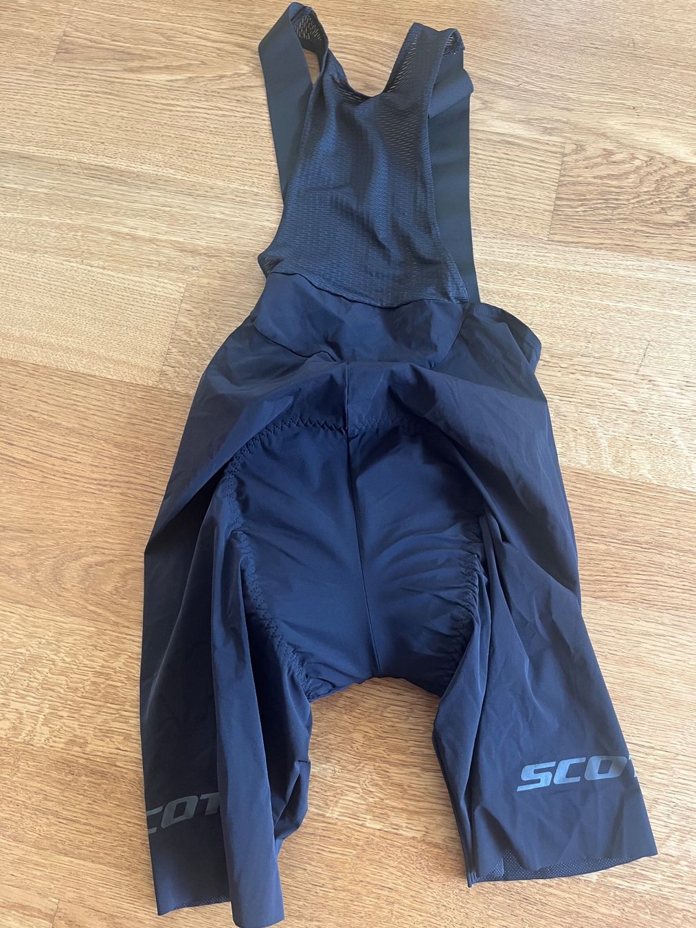 Scott Pantaloni: Original Scott Velohosen Gr. M – Usato da Kehrsatz venduto da maus2405 1