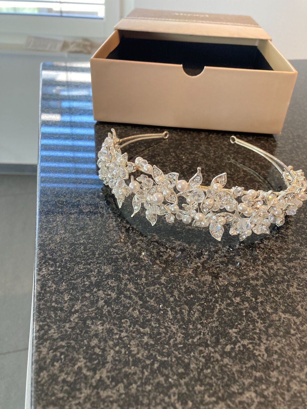 Haarschmuck: Wunderschöner Haarschmuck - 1 mal getragen – Gebraucht aus Altendorf von nic_5fbv 2
