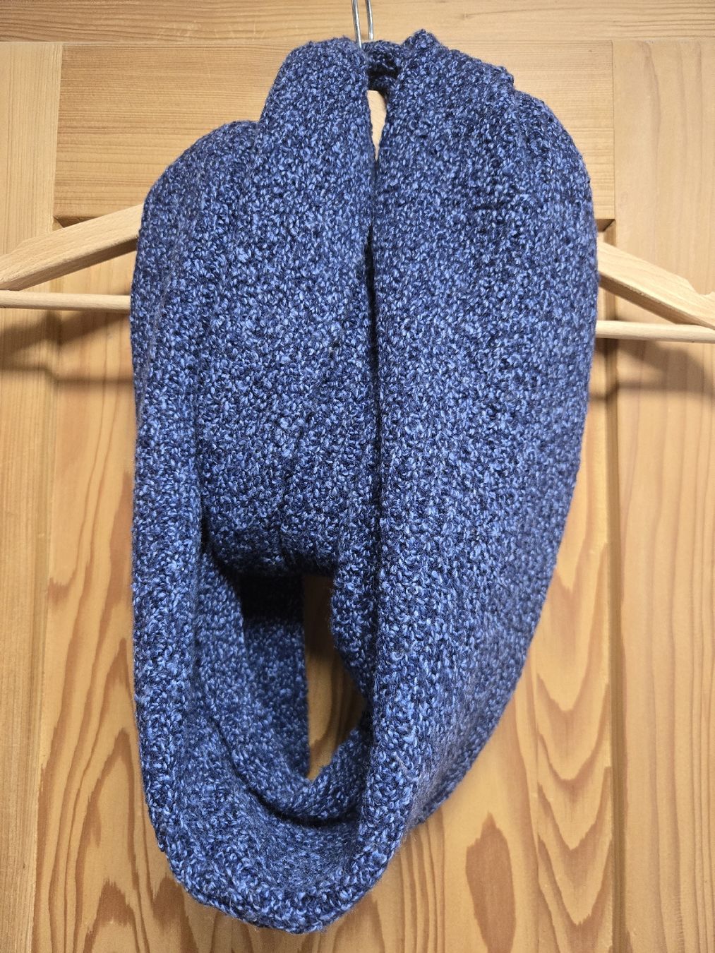 Gant Foulard & Sciarpe: Warmer Winterschal Loop-Schal GANT blau kuschelig – Usato da Zürich venduto da Deesay