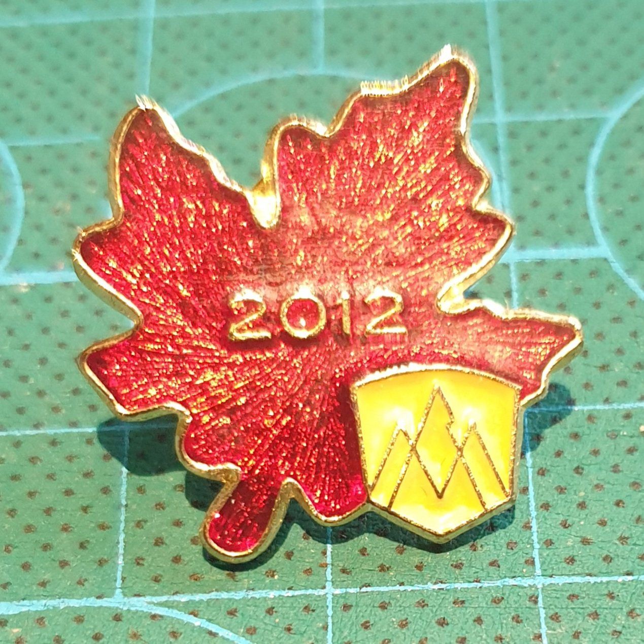Spille & Fermagli: Rocky Mountaineer - Anstecker Pin – Nuovo (secondo la descrizione) da Jona venduto da Humpys 2