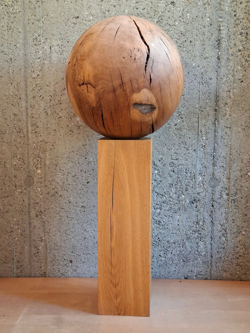 Sculture & Statue: Holzkugel aus Eichenholz, Ø 40 cm – Usato da Wald ZH venduto da legi12 3
