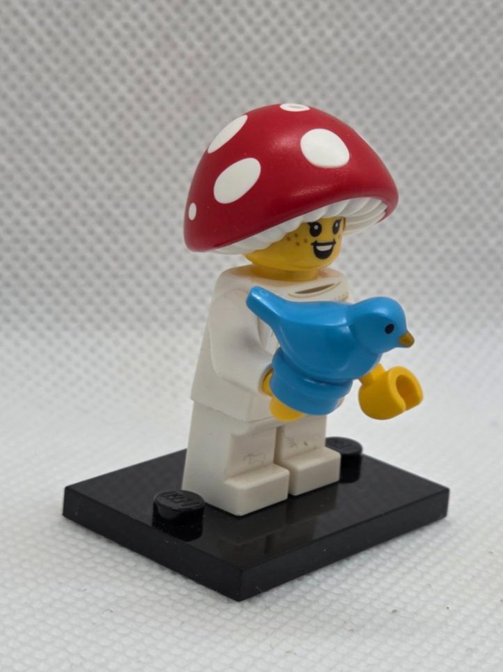 Lego Kit di costruzioni: LEGO BAM Easter 2026 Mushroom Sprite with blue Bird – Nuovo (secondo la descrizione) da Basadingen venduto da NekoBricks 3