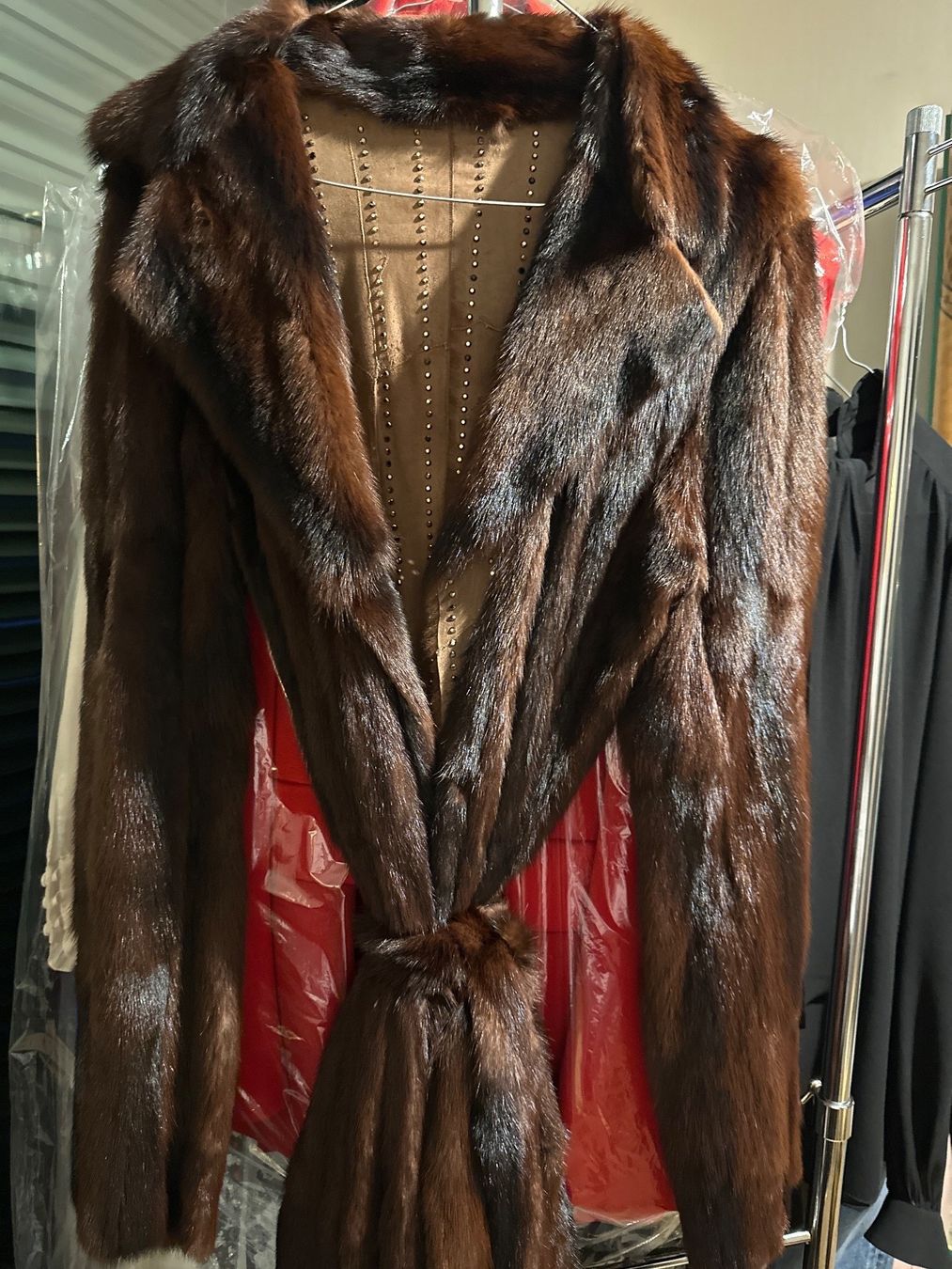 Dolce & Gabbana Mäntel: Dolce & Gabbana vintage mink double side shearling long coat – Neu (gemäss Beschreibung) aus Genève von val_rp9x 6