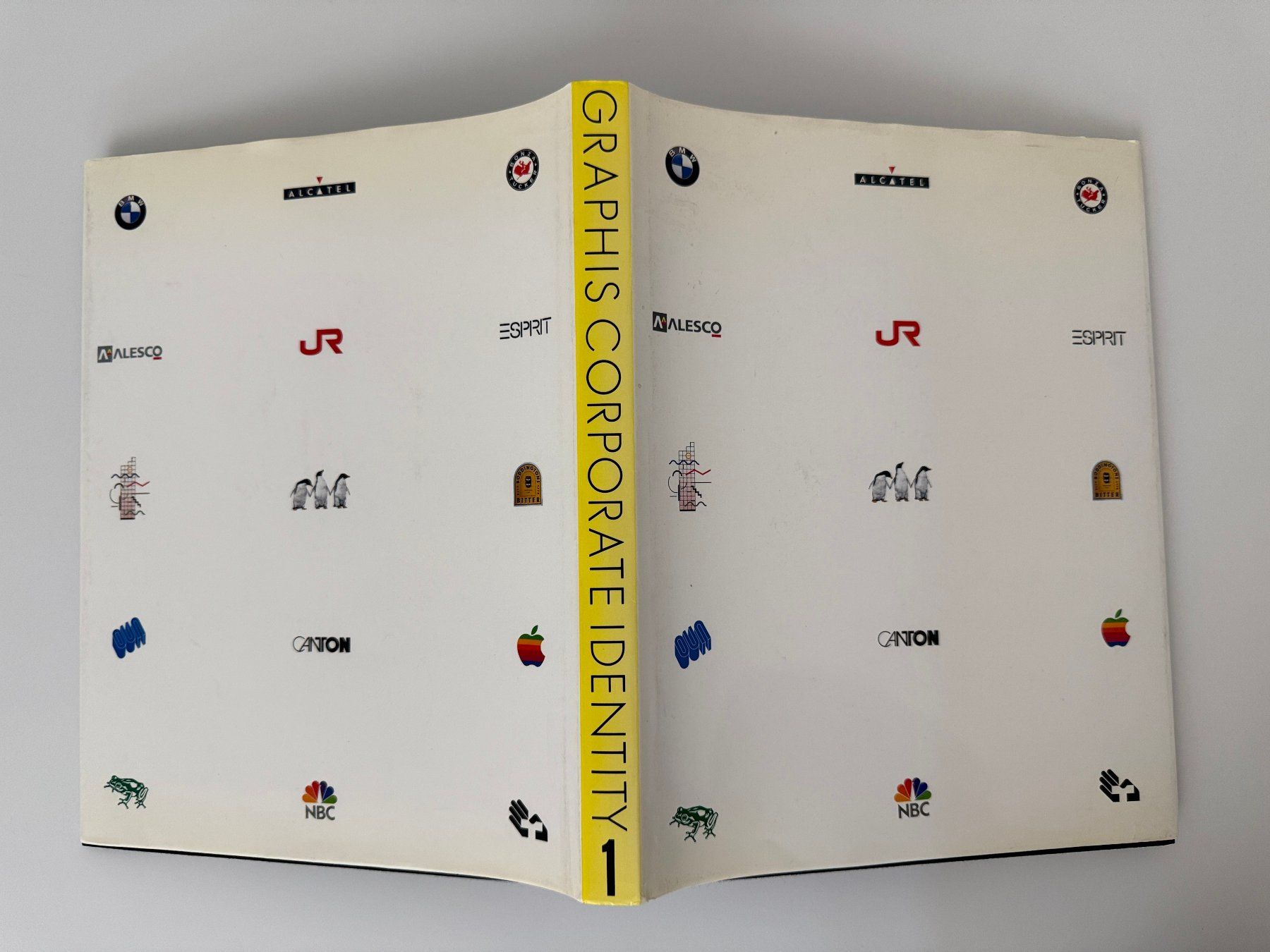 Libri: GRAPHICS CORPORATE IDENTITY 1, 1989 – Usato da Bern venduto da consign_agency