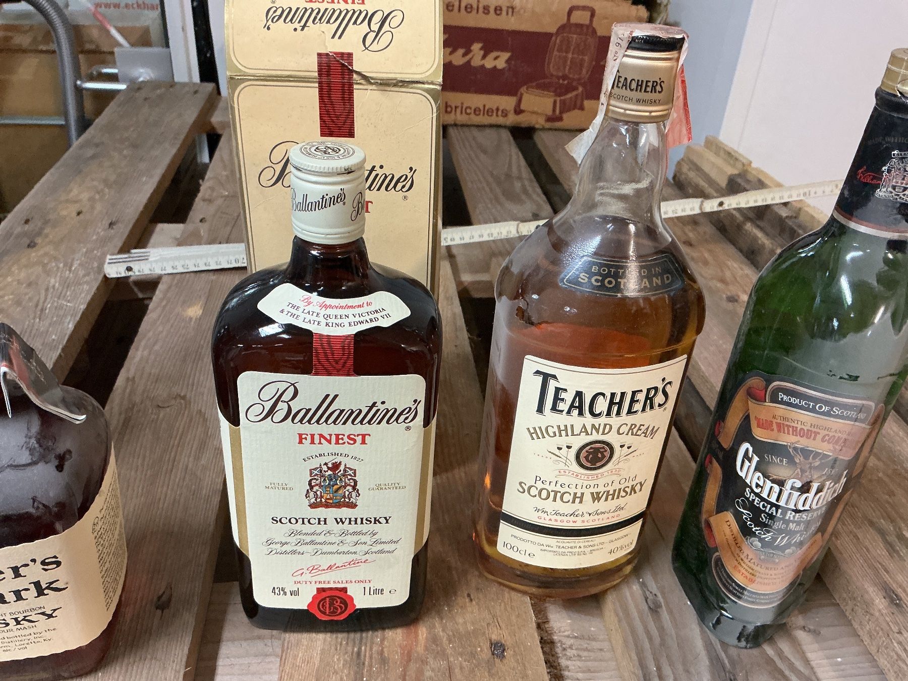 Spiritueux: 5 Whisky – D'occasion à Bern par vielerart 2