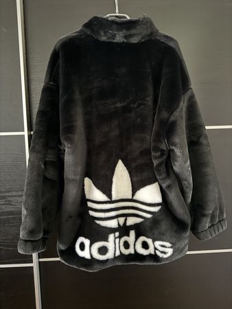adidas faux fur jacke