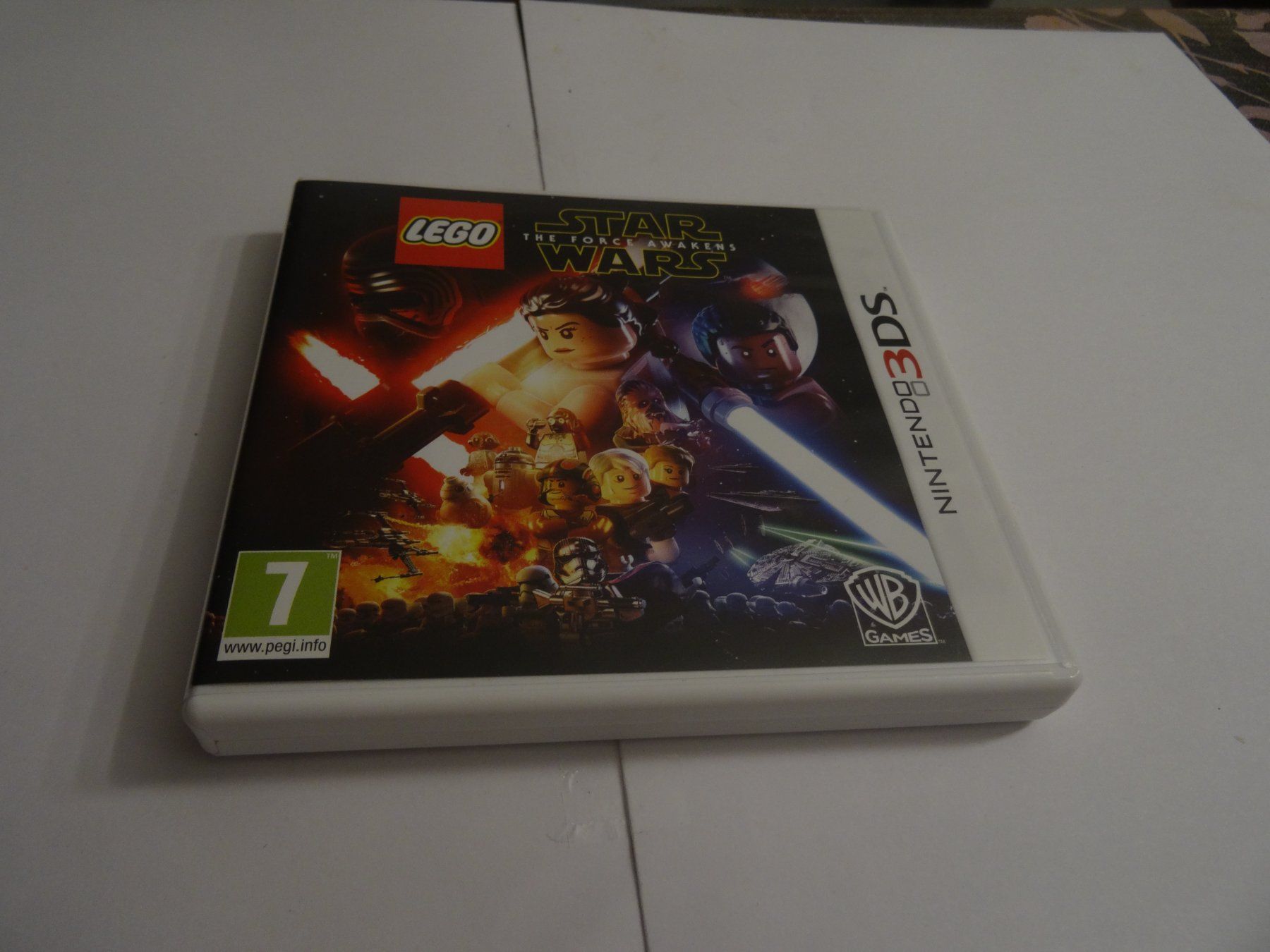 Nintendo Giochi: Lego Star Wars The Force Awakens 3DS – Usato da Olten venduto da Disc-Ausverkauf