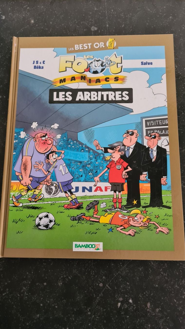Fumetti: 3 BD Foot Maniacs +  BD Foot Furieux – Nuovo (secondo la descrizione) da Châtonnaye venduto da Jaydee6 1