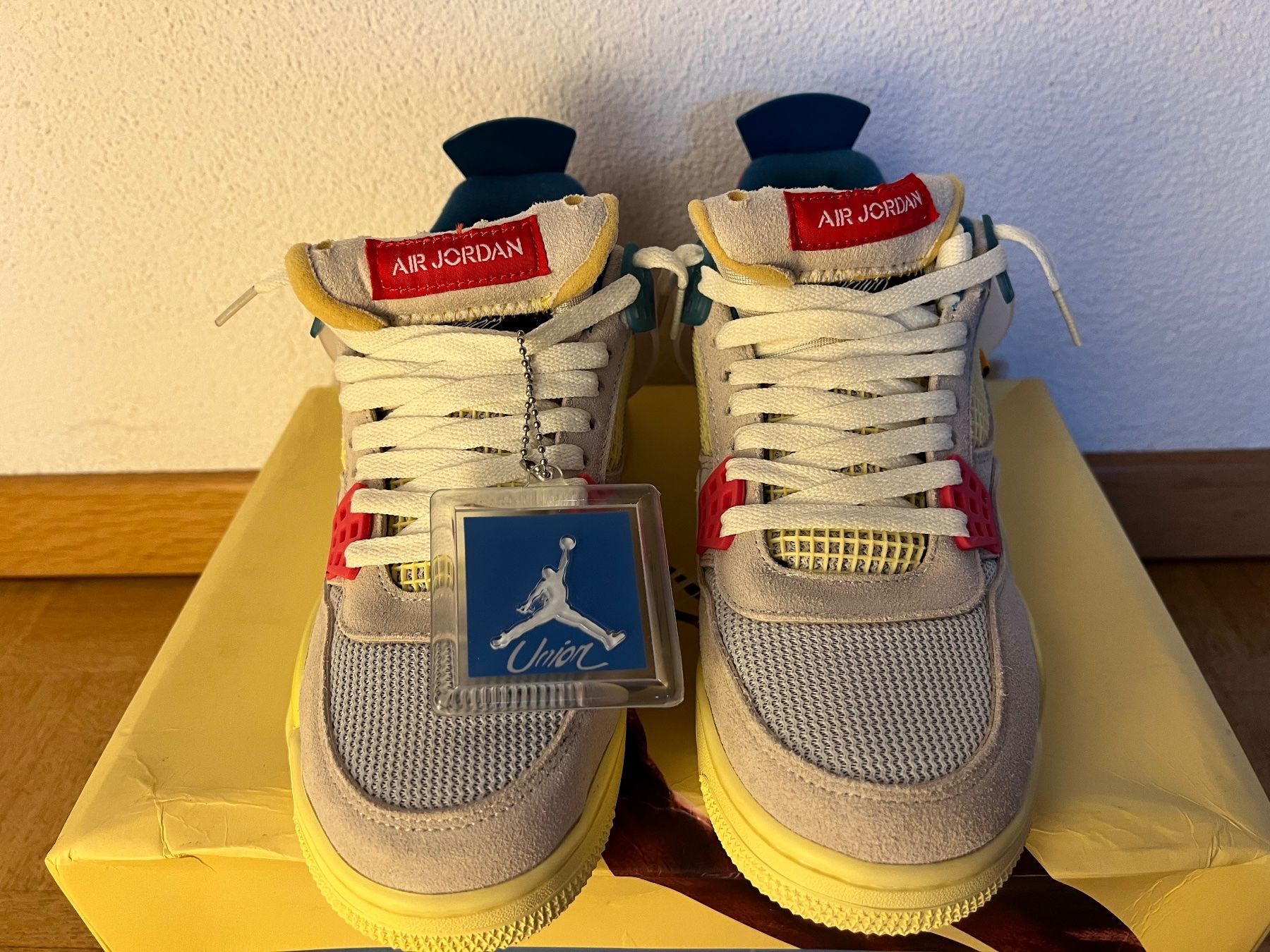 Jordan Scarpe da uomo: Air Jordan 4 Retro Union Guava Ice – Nuovo (secondo la descrizione) da Lachen SZ venduto da mima41