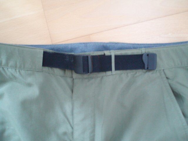 Pantaloni: Outdoor Wanderhose von Mountain Equipment – Nuovo (secondo la descrizione) da Oberstammheim venduto da Bikescout 2