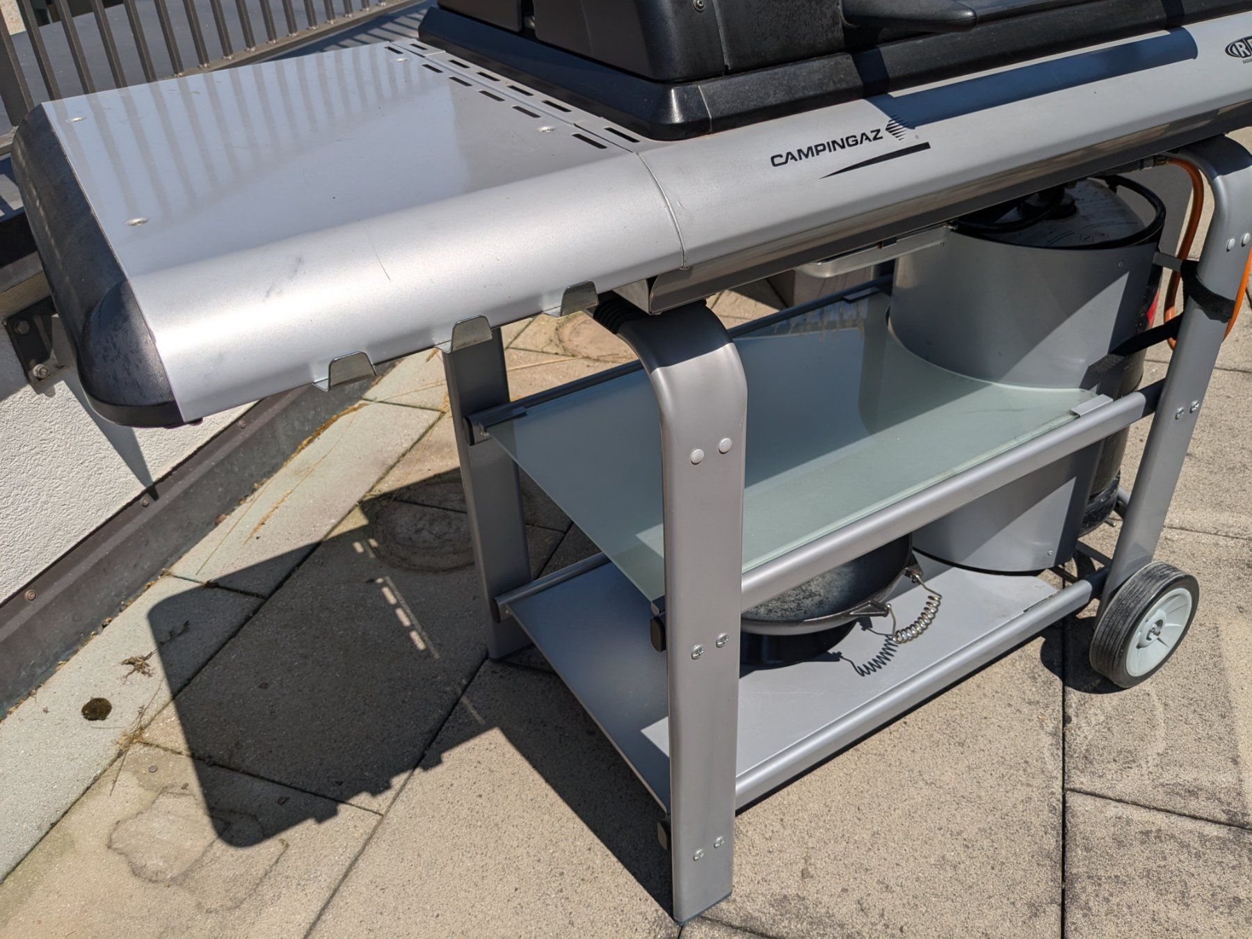 Campingaz Grills: Campingaz Grill C-Line 2400 – Gebraucht aus Dietikon von  3