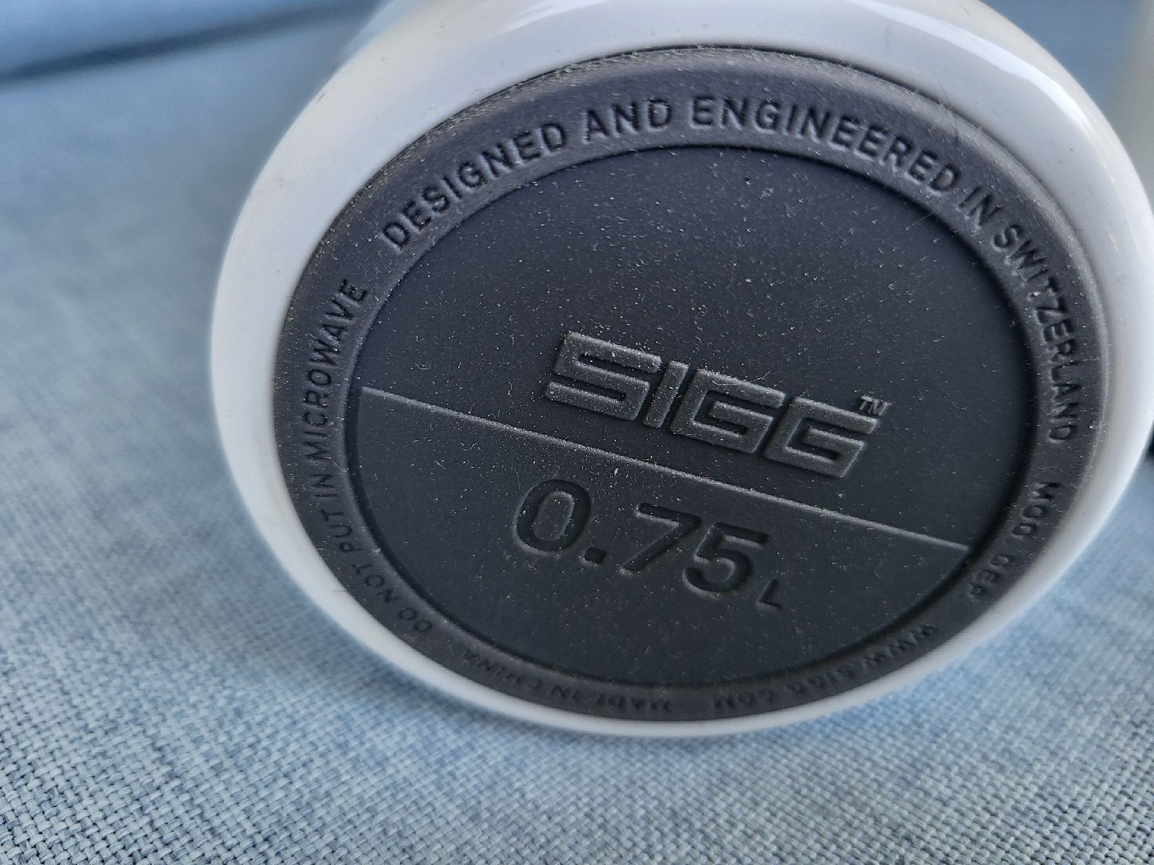 Sigg Borracce & Thermos: Thermokanne Sigg Swiss – Usato da Gutenswil venduto da ghekko88 1