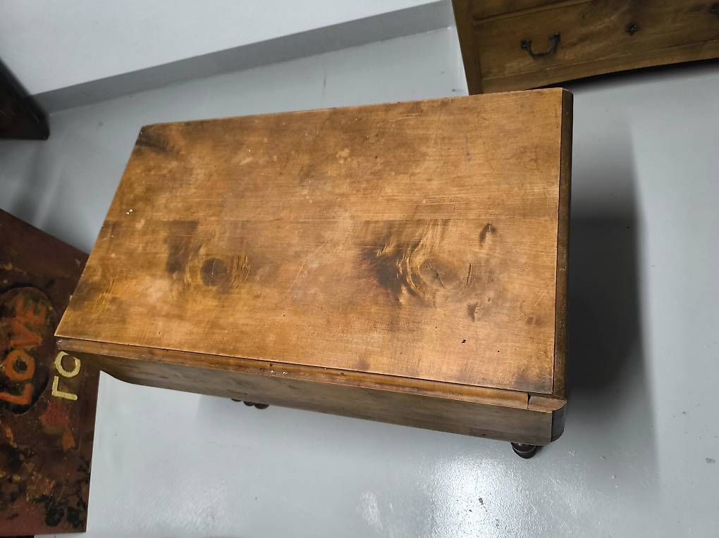 Tavoli: Joli table à rallonge  – Usato da Lausanne venduto da mikee 3