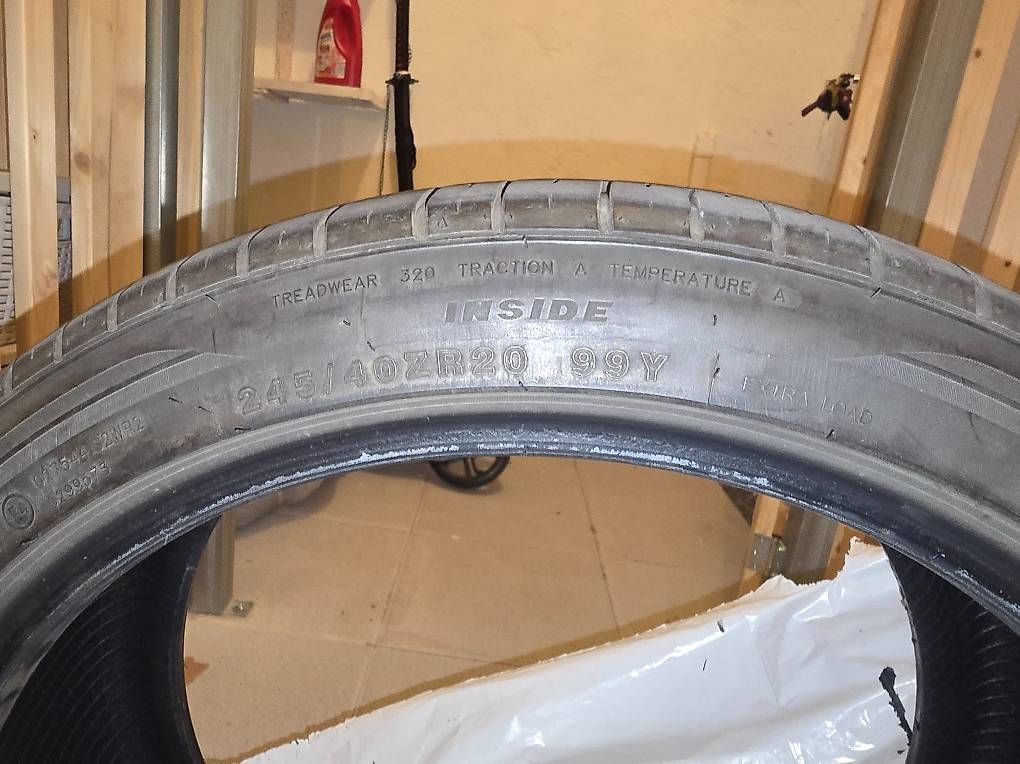 Pneus & Roues: 20 Zoll Autoreifen 4x – D'occasion à Flawil par nik_9tfj 1