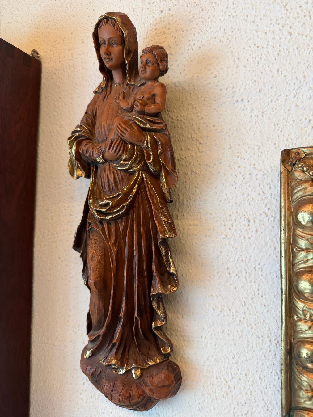 Sculture & Statue: Wandskulptur Madonna mit Kind. Material? Holz? – Usato da Zofingen venduto da Schekke 2