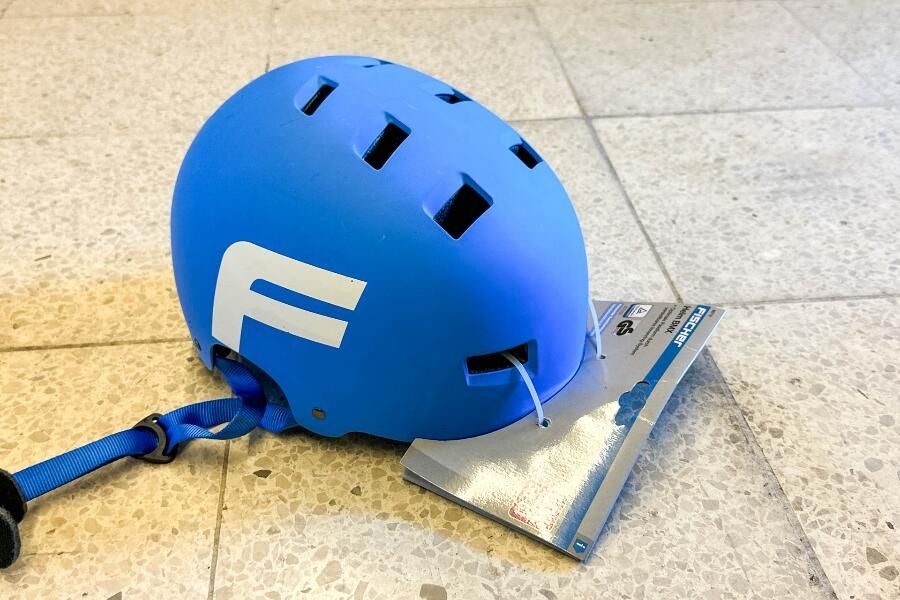 Fischer Caschi: BMX Helm Fischer, Gr. L/XL – Nuovo e nell'imballaggio originale da Altdorf UR venduto da kaa_dr2x