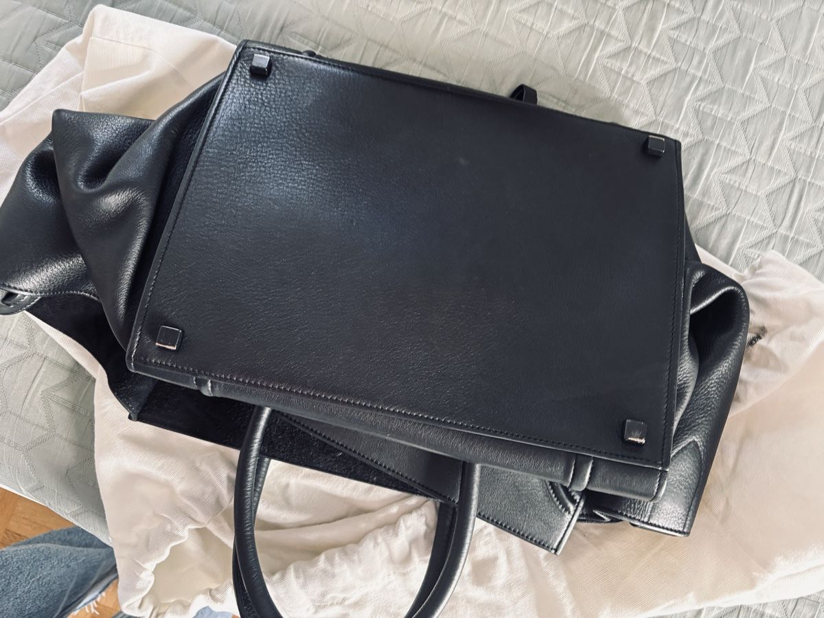 Celine Borse da donna: Céline phantom noir – Nuovo (secondo la descrizione) da Genève venduto da liz_c8h6 2