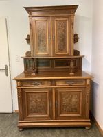 Antikes Nussbaumbuffet, restauriert 