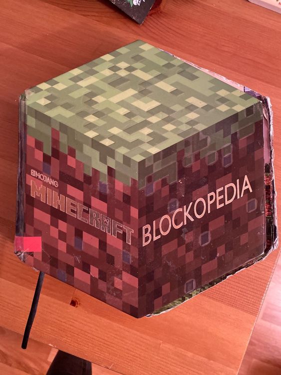 MINECRAFT BLOCKOPEDIA (Gebraucht) in St. Gallen für CHF 4.5 – mit ...