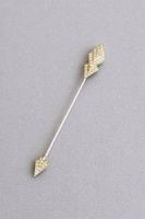 Voll im Trend: Brosche aus 750er Gold mit 41 Diamanten