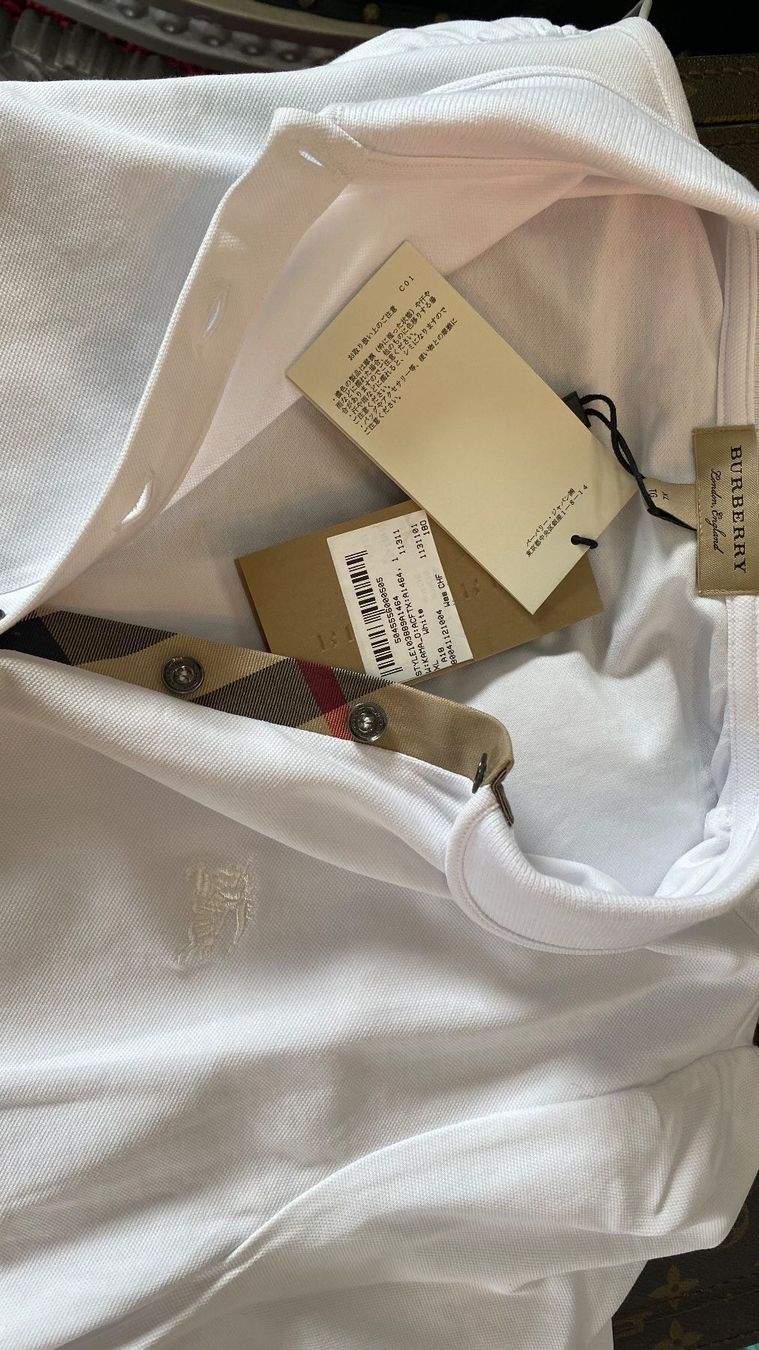 Burberry T-shirt: Burberry t-Shirt – Nuovo e nell'imballaggio originale da Lachen SZ venduto da HelvetiaLuxury 6