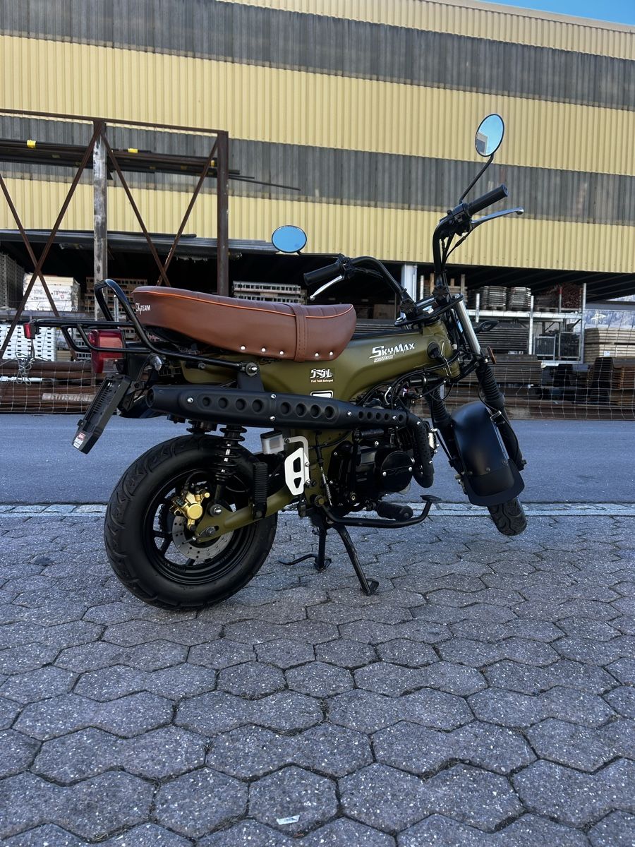 Strada: SkyTeam Skymax 125 – Nuovo (secondo la descrizione) da Maienfeld venduto da MelvinM 1