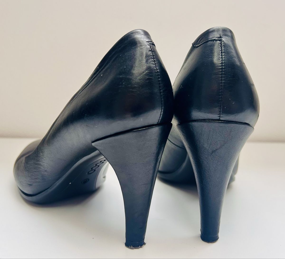 Ecco Scarpe da donna: Ecco Pumps aus schwarzem Leder – Usato da Zürich venduto da eka_5xfb 2
