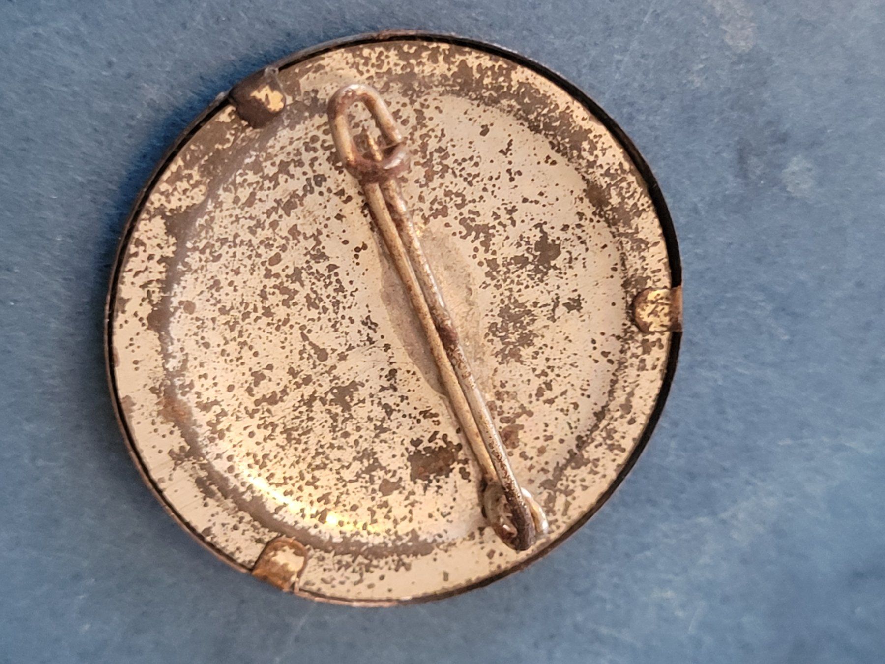 Broches & Aiguilles: Antike Brosche, 30er Jahre – D'occasion à Kriens par KTP 1