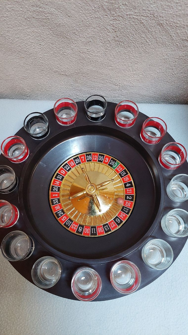 Jeux: Jeu roulette à boire – D'occasion à Marsens par fakia 1