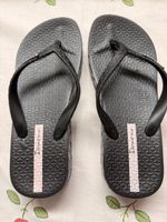 Ipanema Flip Flops Black Size EUR 35/36 used