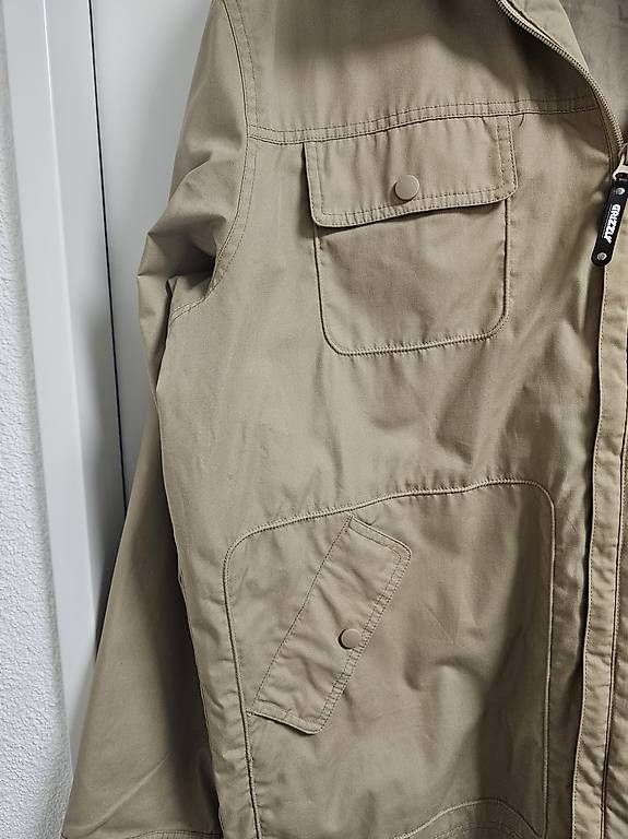 Giacche: Leichte Übergangsjacke Herren Grösse XL – Usato da Möhlin venduto da luc_hlv7 2
