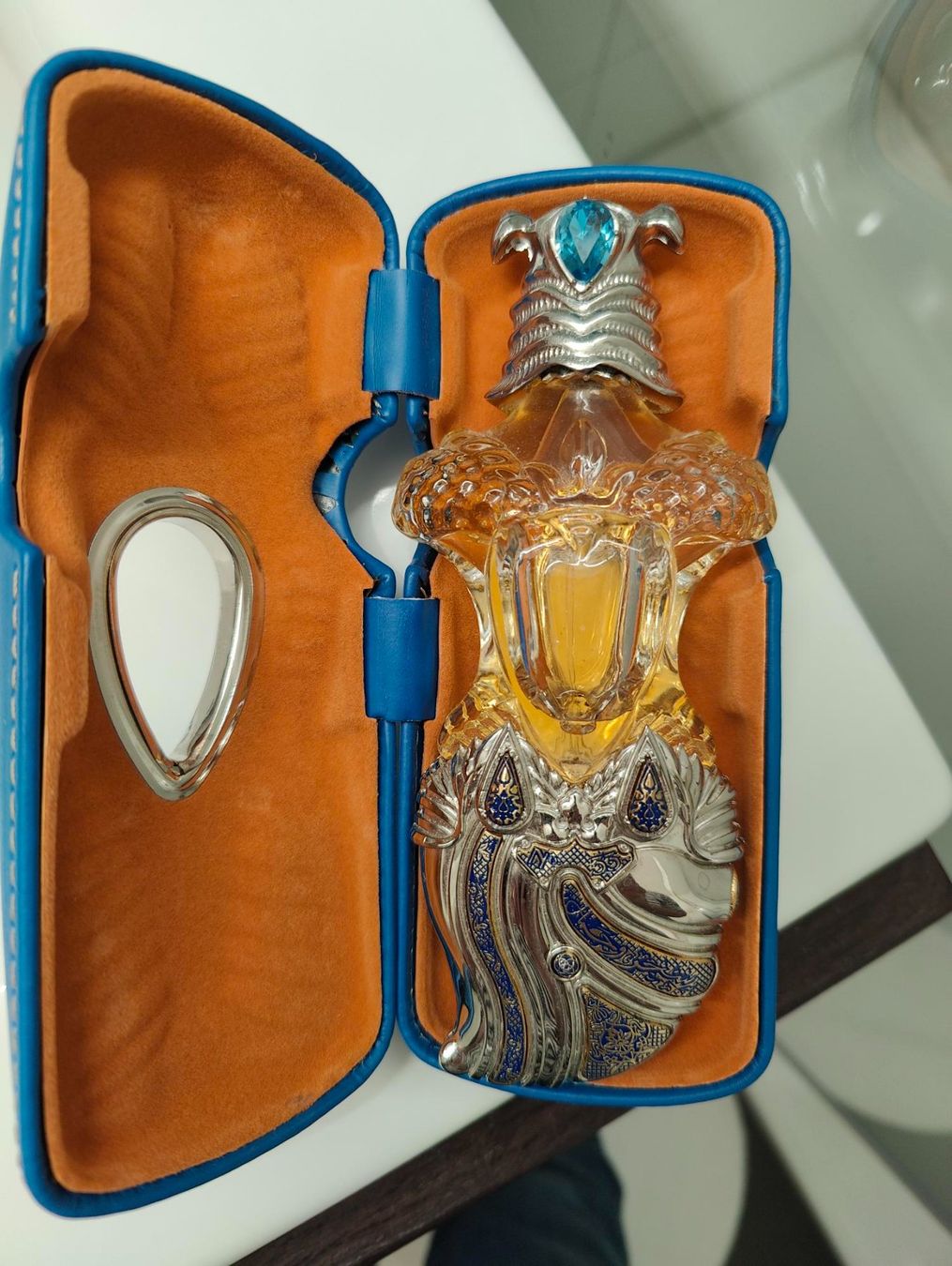 Profumi & Eau de Toilette: Parfum OPULENT SHAIK SAPPHIRE No. 33 – Usato da Meggen venduto da SellingGoods_1 2