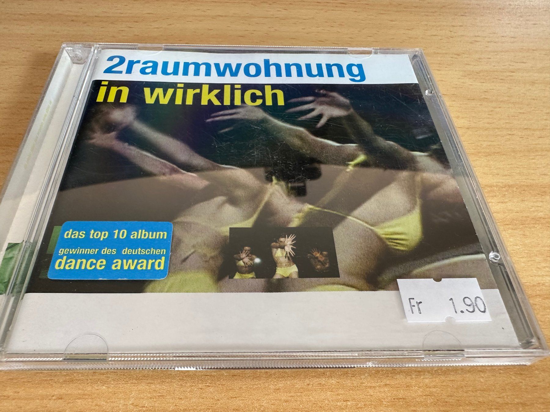 CDs: 2raumwohnung – In Wirklich – Gebraucht aus Rikon im Tösstal von Alpenmutz