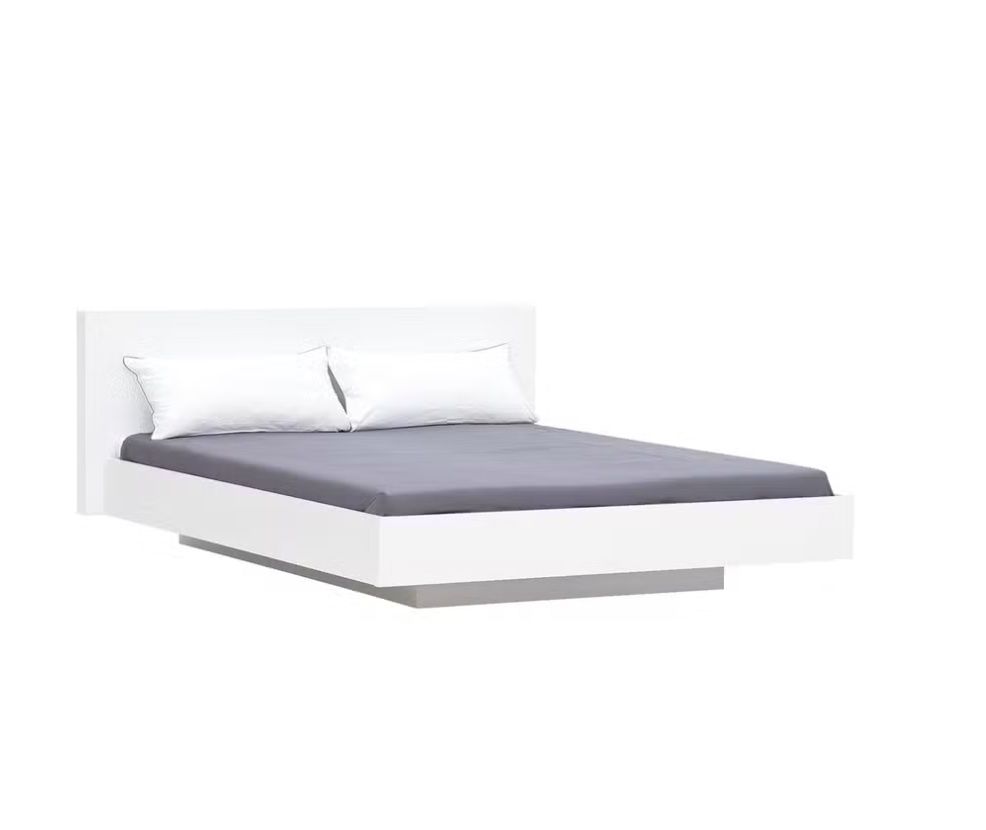 Letti: "Float"  Doppelbett mit 2 Lattenroste – Usato da Bassersdorf venduto da _Samsara_