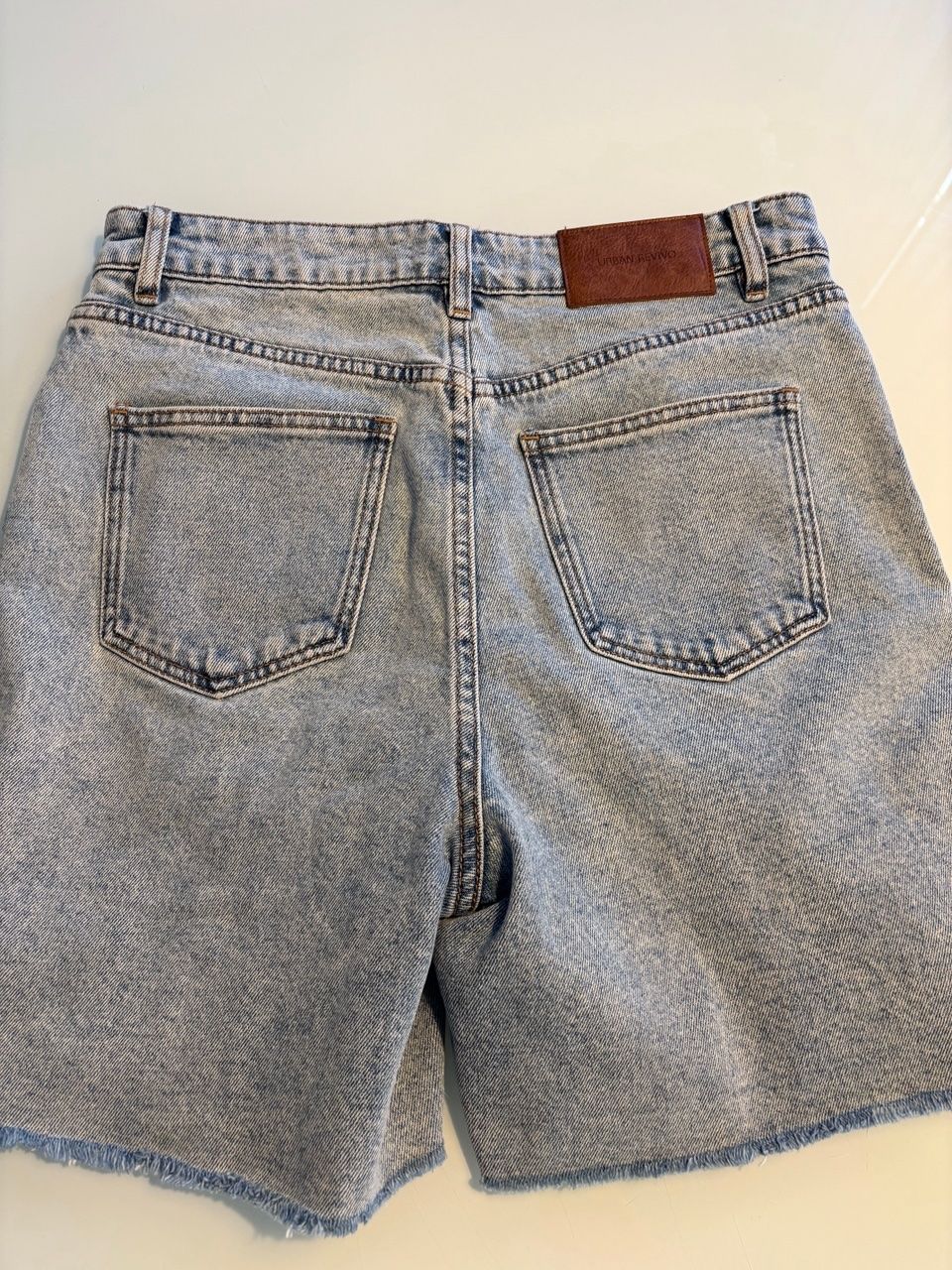 Jeans: Jeansshorts – Usato da Eglisau venduto da SAM240186 2