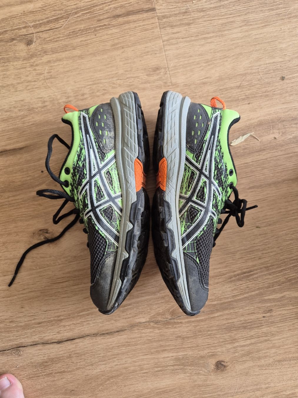 Scarpe da uomo: Asics Laufschuhe – Usato da Hettlingen venduto da janalea 1