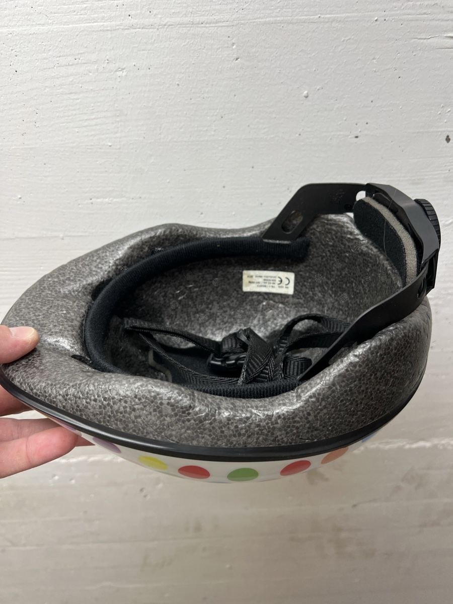 Caschi: Casque vélo enfant – Usato da Genève venduto da AS27 2