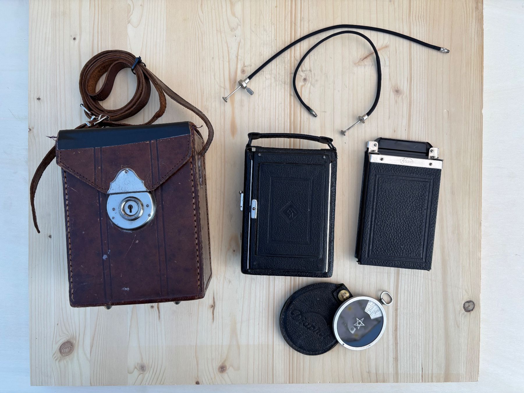 Fotocamera: seltene KW Patent Etui Kamera – Usato da Feldbach venduto da Olive1 9