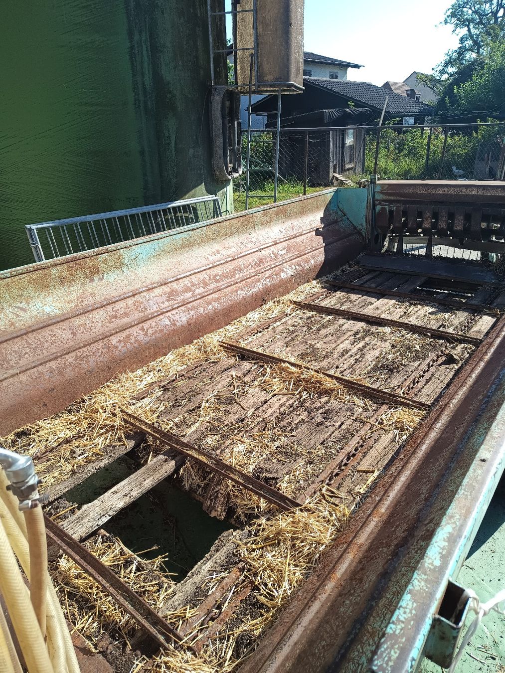 Tutte le macchine: Ladewagen Dechentreiter – Usato da Härkingen venduto da dom_5vdg 2