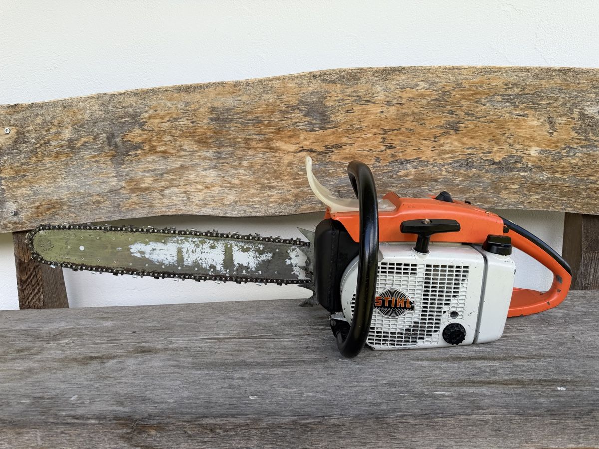 Stihl Scies: Stihl 045 AV Motorsäge – Défectueux à Valzeina par 72Max13 4