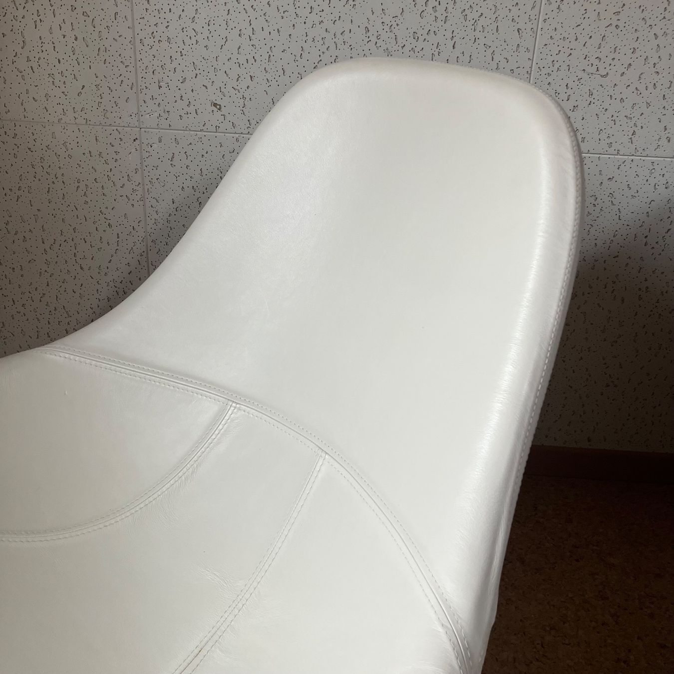 Ikea Poltrone: Vintage IKEA TIRUP Drehsessel Weiss/Chrom – Usato da Grabs venduto da apr9k 4