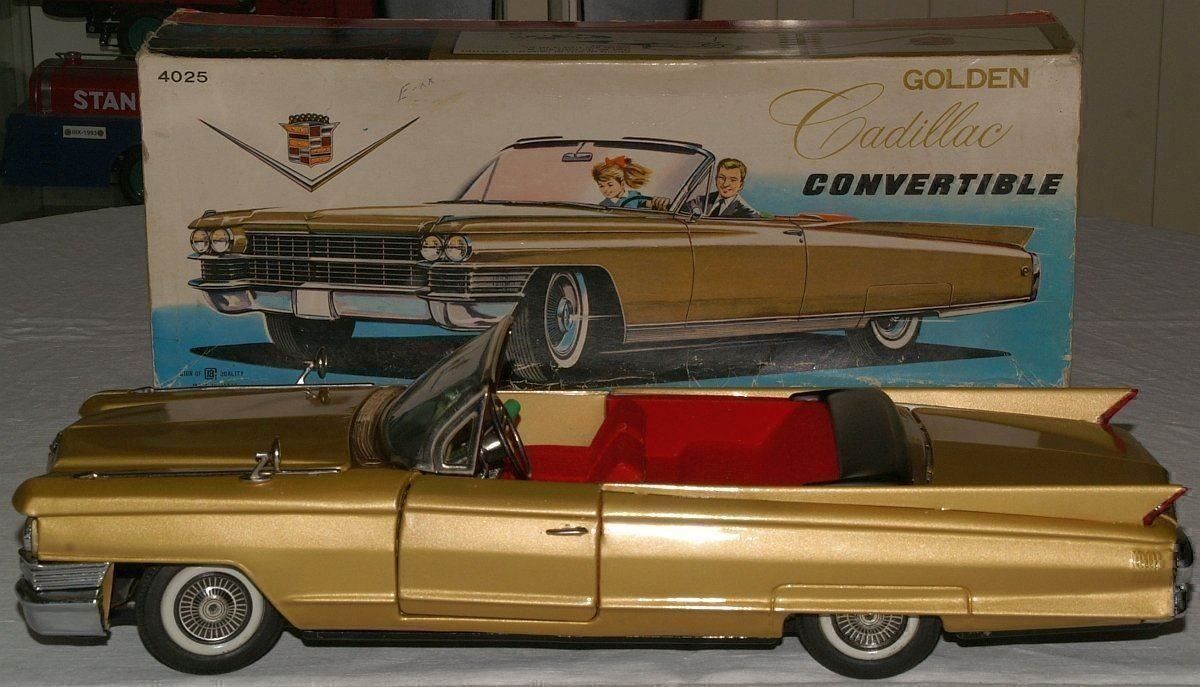 Cadillac Modellautos: Bandai Blechauto Golden Cadillac – Gebraucht aus Hinwil von liliane2011 8