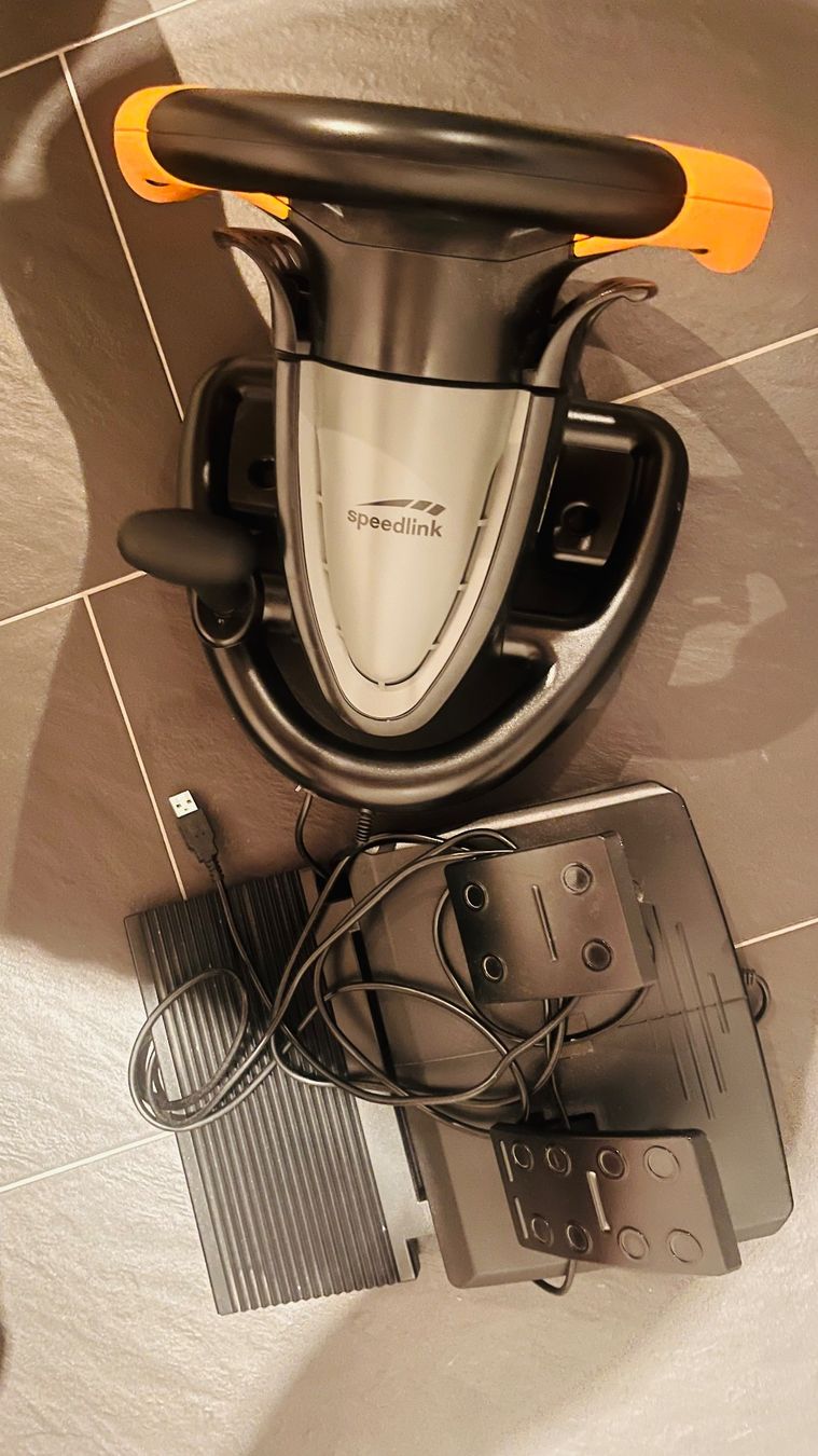 Controller: Speedlink Drift O.Z. Racing Wheel – Usato da Hettiswil b. Hindelbank venduto da berby 2
