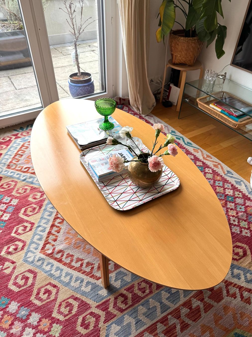 Ikea Tische: Vintage Ovaler Buchenholz Couch Tisch – Gebraucht aus Mettmenstetten von sagavintage