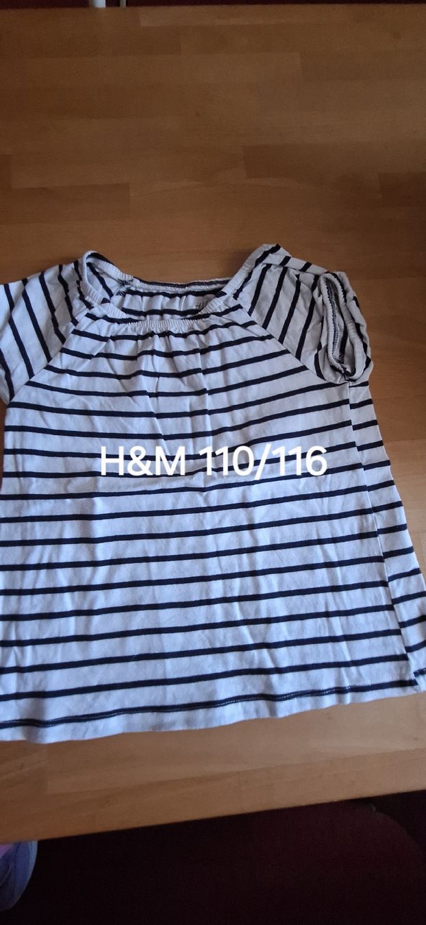 Lotti & Set di vestiti: Mädchen T-Shirt Set, div. Grössen – Usato da Eggiwil venduto da KIMBALI01 2