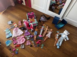 Puppen Zubehör Kleider Schuhe Fahrzeug Moebel Konvolut